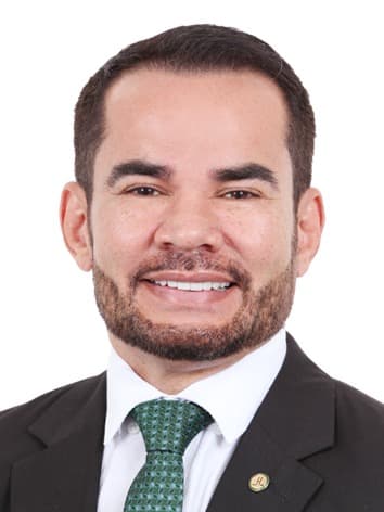 Foto de Defensor Stélio Dener